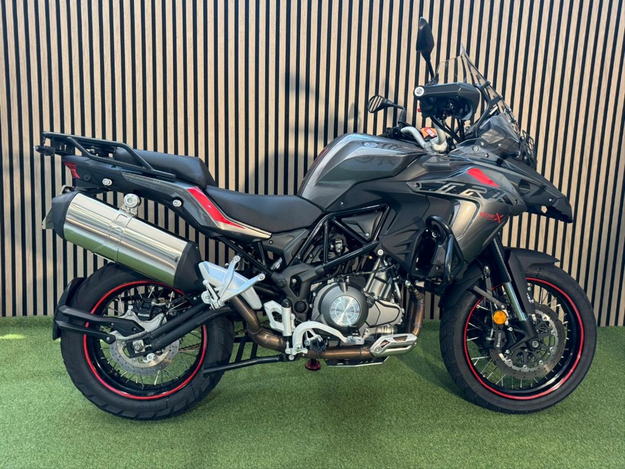 Moto BENELLI TRK 502 de seguna mano del año 2019 en Madrid