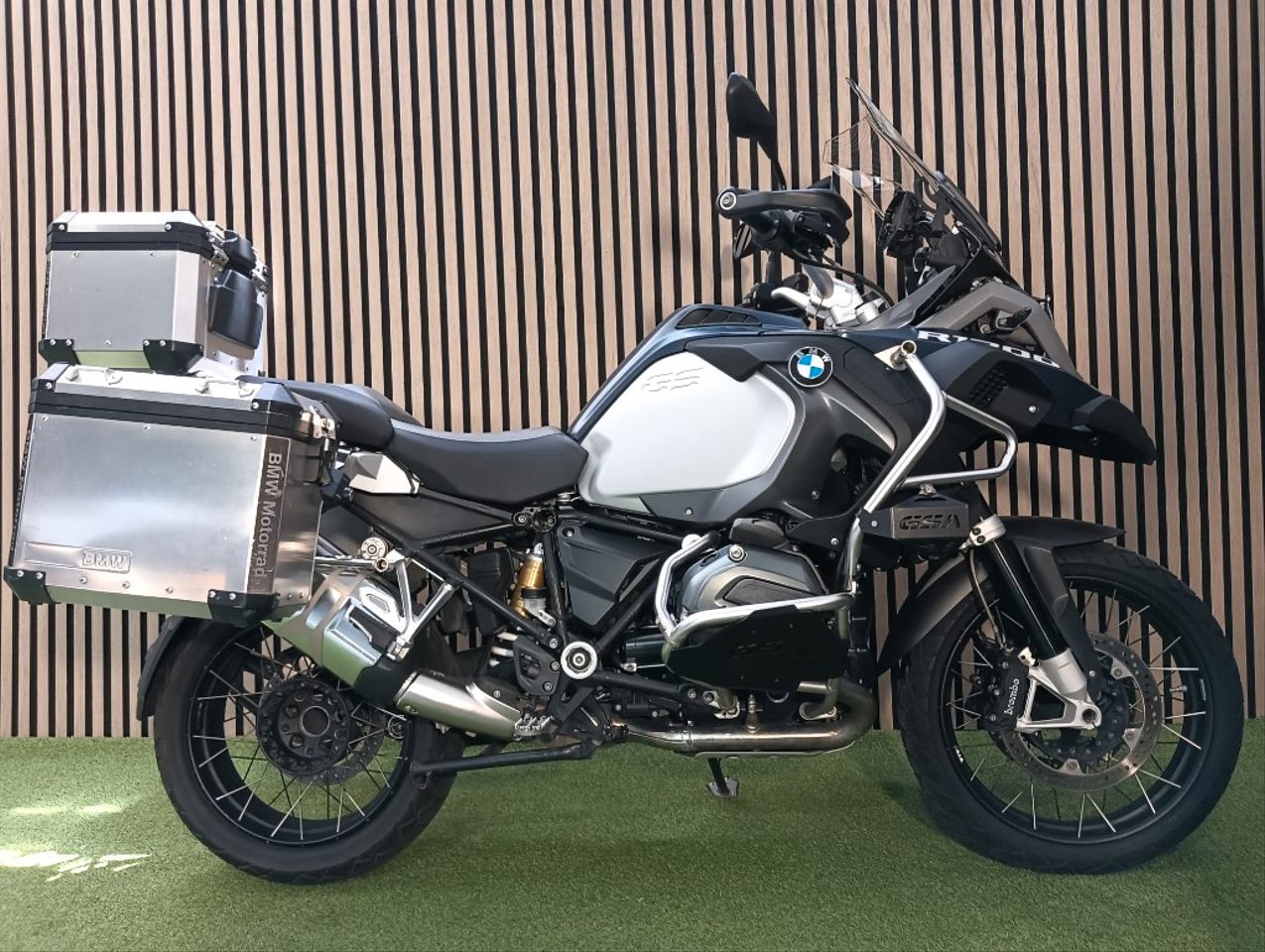 Moto BMW R 1200 GS ADVENTURE de seguna mano del año 2018 en Madrid