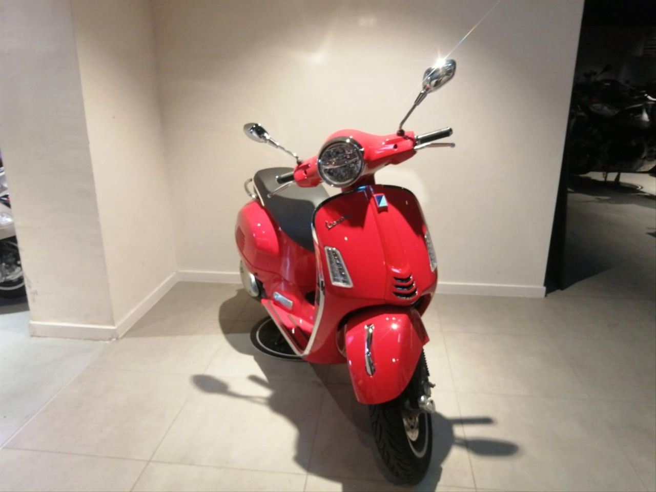 Moto VESPA GTS 125 de seguna mano del año 2023 en Barcelona