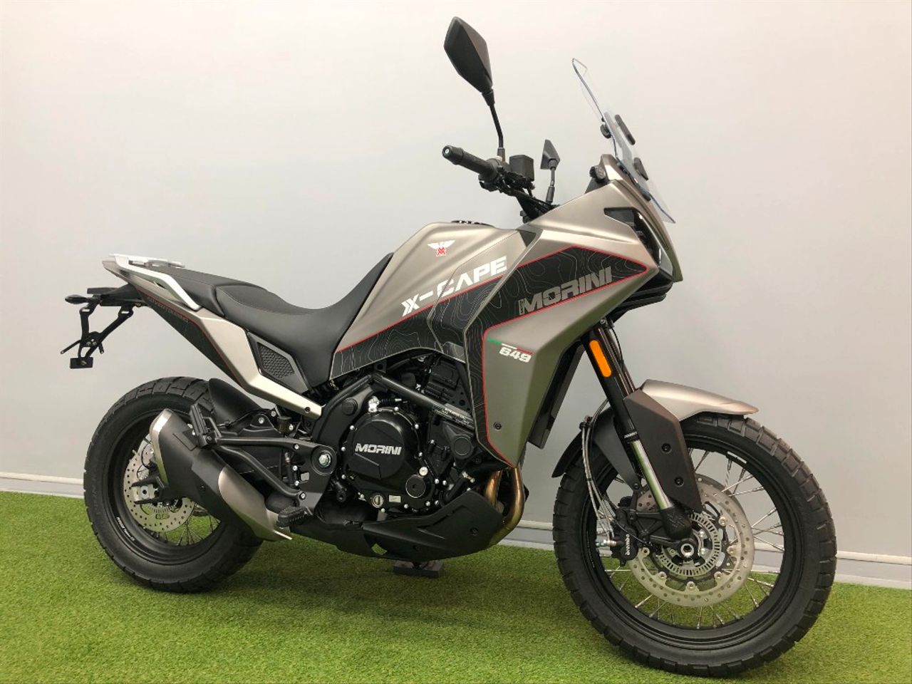 Moto MOTO MORINI X-CAPE 650 de seguna mano del año 2023 en Madrid