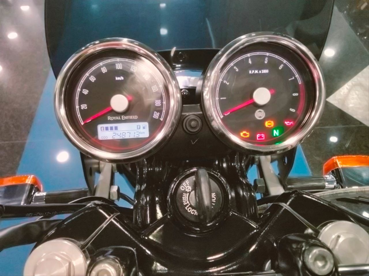 Moto ROYAL ENFIELD INTERCEPTOR INT 650 de seguna mano del año 2019 en Málaga